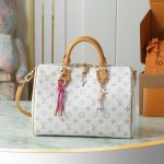 شنطة نسائية لويس فيتون LV